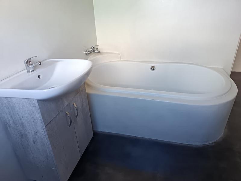 3 Bedroom Property for Sale in Albertinia Western Cape